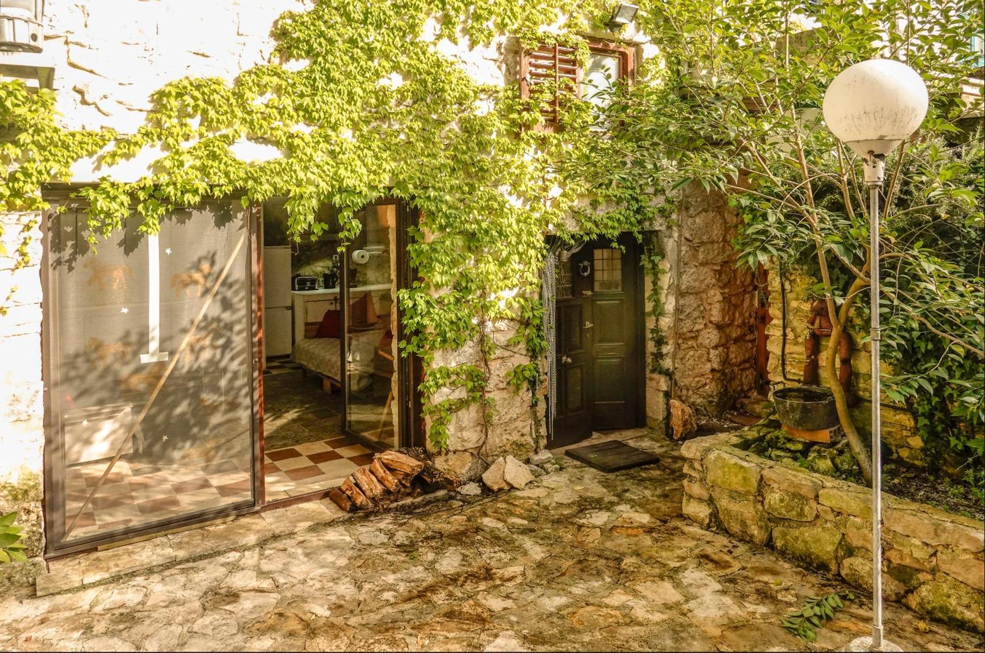 Holiday House Cave Romana Pula Extérieur photo